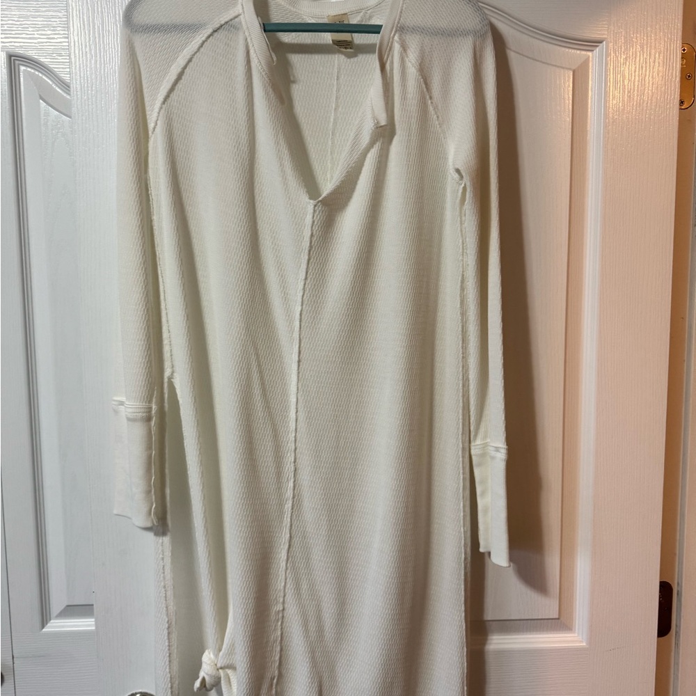 We the Free White Long Sleeve Dress/Top with matching Cami
